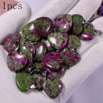 Přírodní krystal srdce reiki | Minerální kámen, šperk 1 ks - Přírodní zoisite , 1ks 20x6mm