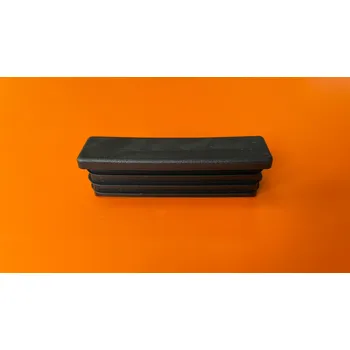 Stavební profil Zátka černá pro profily 80x20 mm