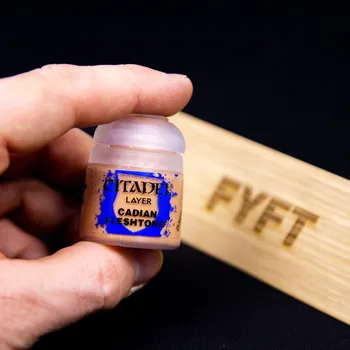 Modelářská barva Citadel Layer: Cadian Fleshtone 12ml - barva na figurky miniatury