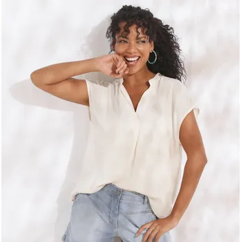 Dámská halenka Jednobarevná kreponová halenka bez rukávů režná 46