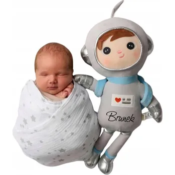 Panenka Kosmonaut - Panenka Metoo se jménem pro chlapce, narozeniny, vesmír
