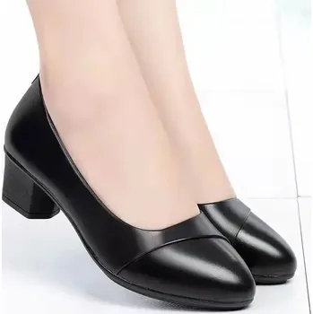 Dámské lodičky Elegantní kožené lodičky Barva: Černá, Velikost: 35