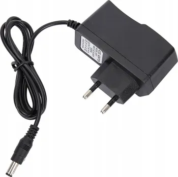 UNIVERZÁLNÍ NAPÁJECÍ ZDROJ PRO KYTAROVÉ EFEKTY 9V
