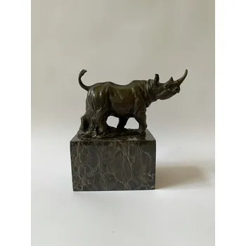 NOSOROŽEC - BRONZOVÁ SOCHA NA MRAMORU