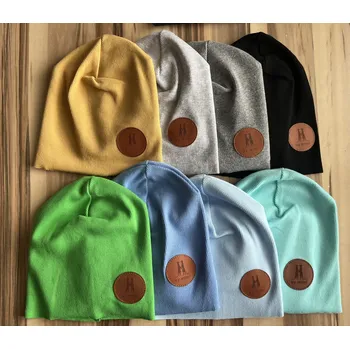 Čepice Set čepice + nákrčník By Mimi Černá