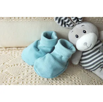 Capáčky AMÁLKA Bavlněné capáčky pro miminko, ledově zelené Velikost: 68-80