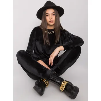 Velurová souprava s ozdobným řetízkem - černá LK-KMPL-508681-1.34X-black Velikost: 42