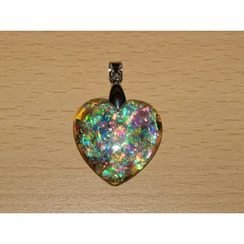 Drahý kámen Orgonit - přívěsek - srdíčko efekt měsíční kámen - kpo18