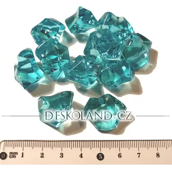 Přírodní kámen Hrací kameny - krystaly střední - akvamarín