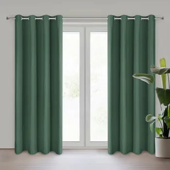 Závěs Adari z hladké matné látky 140x250 cm - zelený, uchycení dekorační kroužky