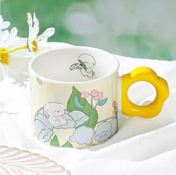 Keramický hrnek se lžičkou v dárkové krabici, 280 ml - žlutý