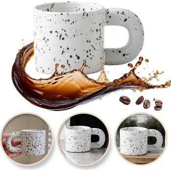 Keramický minimalistický hrnek s ouškem - 300 ml