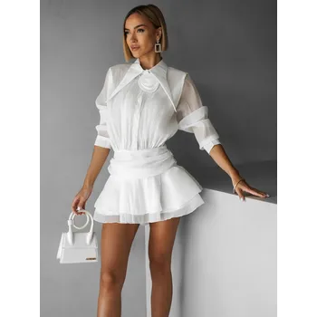 Dámské šaty Bílý elegantní šaty CORIMA s volánem Velikost: ONESIZE