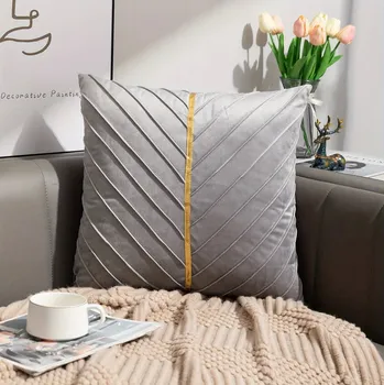 Polštář Sametový povlak na polštář se zlatým pruhem pro luxusní dekoraci | povlak polštář, dekorativní polštář - šedá