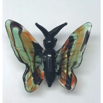 Skleněná figurka motýl zelený, 50 x 70 x 35 mm