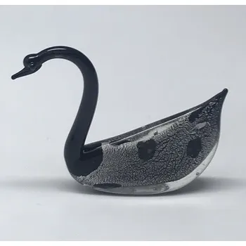 Skleněná figurka labuť černá, 70 x 10 x 60 mm