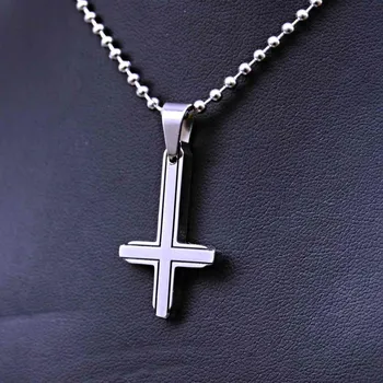 Přívěsek OCELOVÝ PŘÍVĚSEK S ŘETÍZKEM- OBRÁCENÝ KŘÍŽ / UPSIDE DOWN CROSS 15