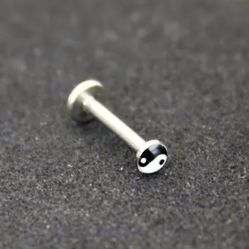 Piercing Labreta JIN - JANG I.