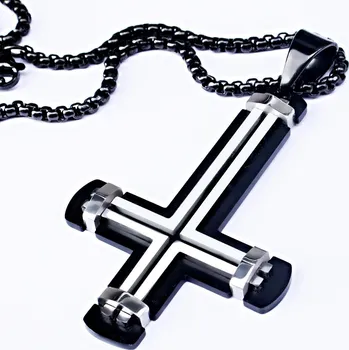 Přívěsek Ocelový přívěsek - Obrácený kříž / Shiny / Black / s řetízkem / bez řetízku (023)