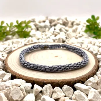 Náramek Certom Jednobarevný šedý náramek přátelství – ručně pletený 0255