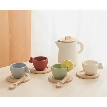 Dřevěná hračka OESSUF Dětská čajová sada, Hrnky s džbánem, dárek Hračka