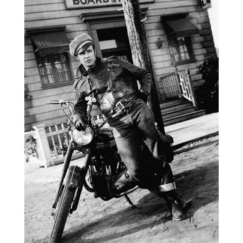 Plakát Bettmann Marlon Brando in The Wild One 30 x 40 cm