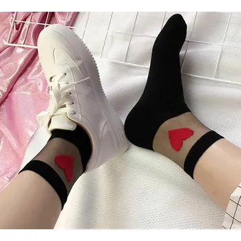 Dámské ponožky Dámské ponožky se srdíčkem černá