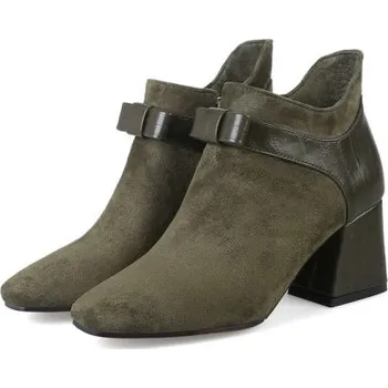 Dámské tenisky Dámské kotníkové boty A647 armádní zelená 42