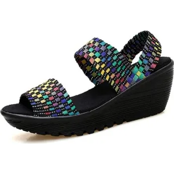 Dámské sandále Dámské ležérní sandály na platformě vícebarevná 38