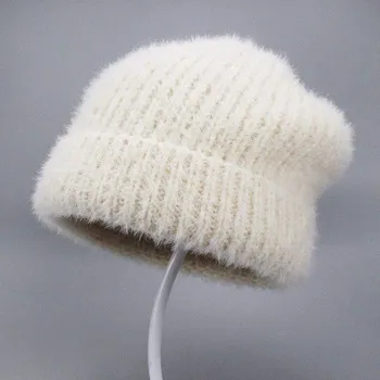 Pokrývka hlavy Dámská pletená čepice beanie béžova