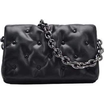 Kabelka Dámská kabelka se zlatým řetězem M675 černá