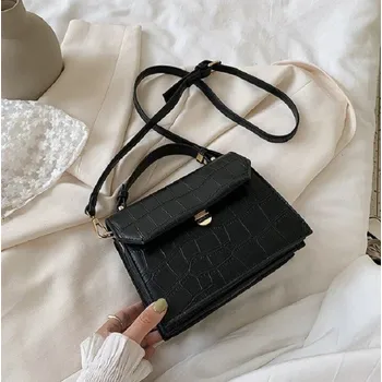 Kabelka Dámská crossbody kabelka M1447 černá