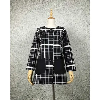 Dámský kostkovaný kabát XL