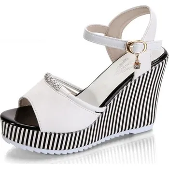 Dámské sandále Dámské stylové sandály Lisa bílá 36