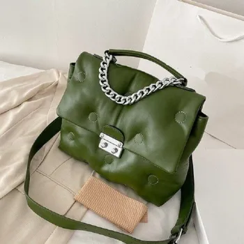 Kabelka Dámská crossbody kabelka M952 armádní zelená