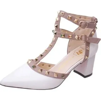 Dámské lodičky Dámské lodičky na sloupkovém podpatku bílá 39