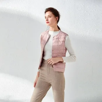 Dámská vesta Dámská prošívaná vesta P1493 růžová M