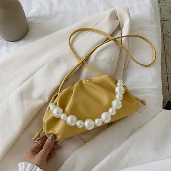 Kabelka Dámská kožená kabelka M1432 tmavě žlutá