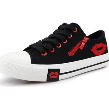 Dámské tenisky Dámské tenisky s potiskem rtů J2422 černá 37