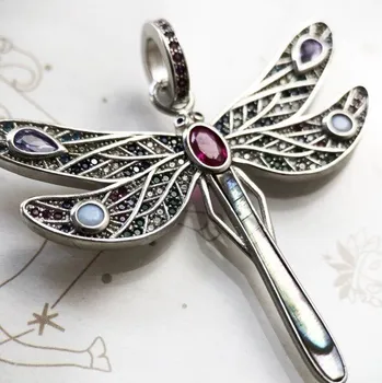 Přívěsek Dámský přívěsek s vážkou