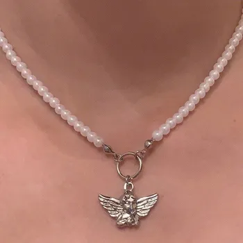 Náhrdelník Dámský perlový náhrdelník s andělem