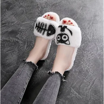 Dámské pantofle Dámské pantofle s kamínky bílá 42