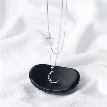 Náhrdelník Dámský náhrdelník s měsícem M17