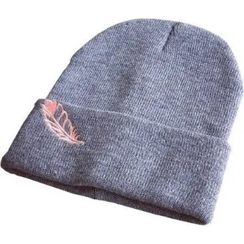 Čepice Dámská čepice s pírkem J1664 šedá