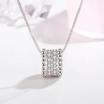 Náhrdelník Dámský náhrdelník s přívěskem D681 stříbrná