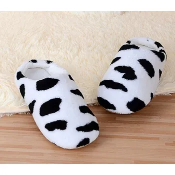 Dámské pantofle Dámské papuče se zvířecím vzorem černá 36