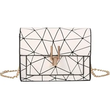 Kabelka Dámská crossbody kabelka M884 bílá