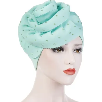 Pokrývka hlavy Dámská čepice s růží tyrkysová