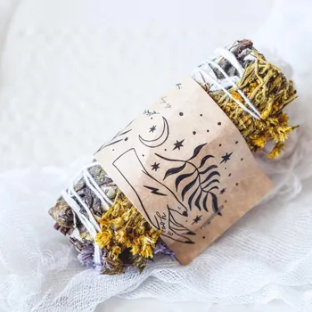 Vonný olej Yoga Day Vykuřovadlo šalvěj bílá zdobená květy Štěstí