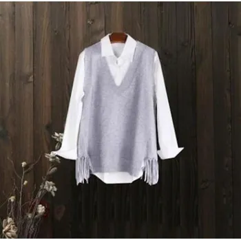 Dámská vesta Dámský pletená vesta s třásněmi šedá